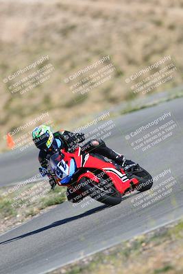 media/Oct-14-2023-TrackXperience (Sat) [[0517685739]]/Level 2/session 2 turn 4/